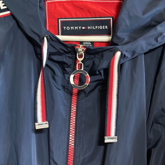 Women’s Tommy Hilfiger jacket. NWT size XL - Picture 7 of 9
